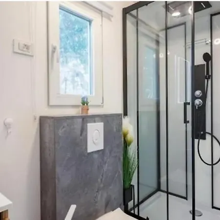 Private Lumianni- 2 Kastela
