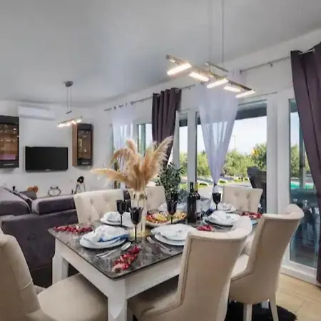 Holiday park Private Lumianni- 2