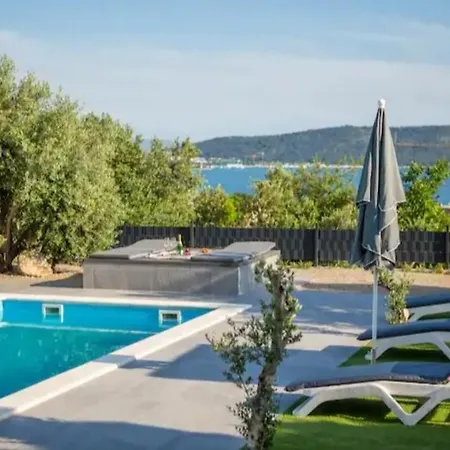 Private Lumianni- 2 Holiday park