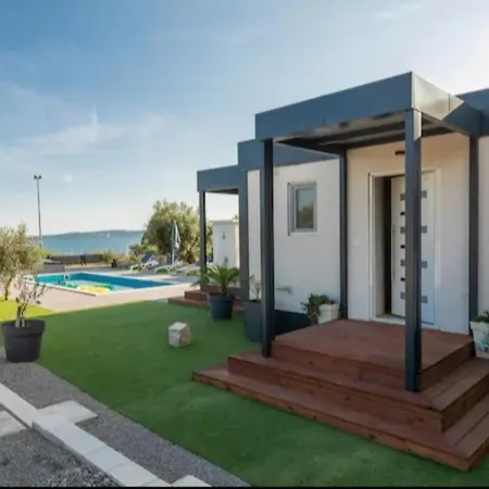 Holiday park Private Lumianni- 2 Kastela